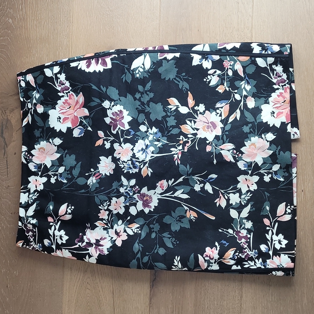 Floral pencil skirt, WHBM, 4